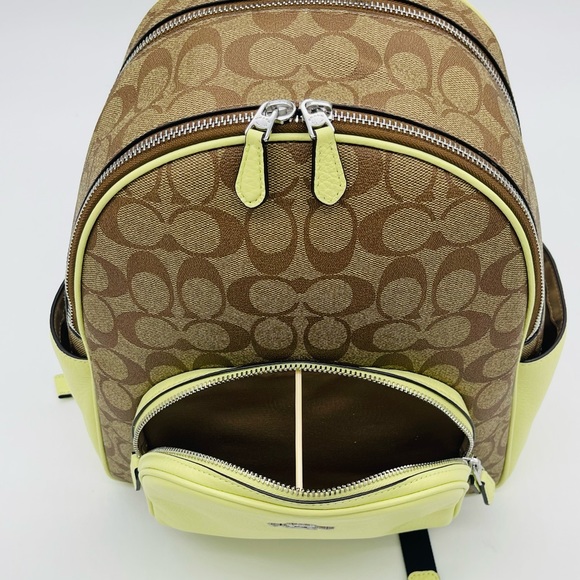 Coach Court Backpack in Signature Canvas - Picture 4 of 12